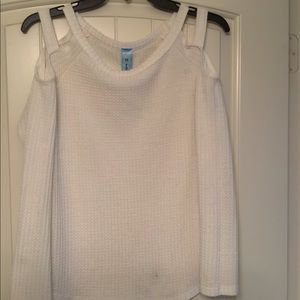 White Sweater long sleeved